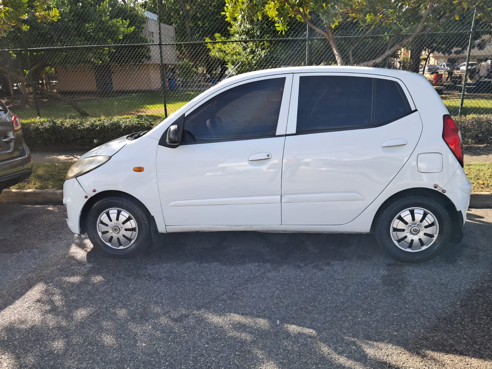 Hyundai i10 2012 Foto 7265714-2.jpg
