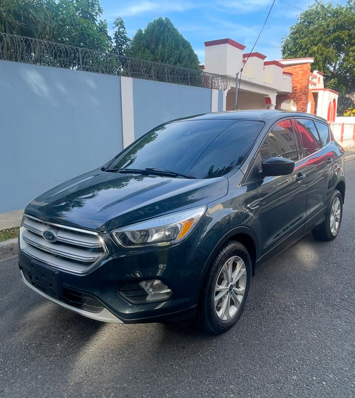 Ford Escape SE 4WD 2019 clean carfax en Peravia Foto 7265717-2.jpg