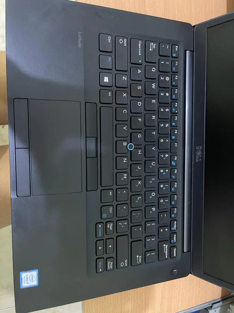 laptop dell latitude 7480 touchscreen Foto 7265731-3.jpg