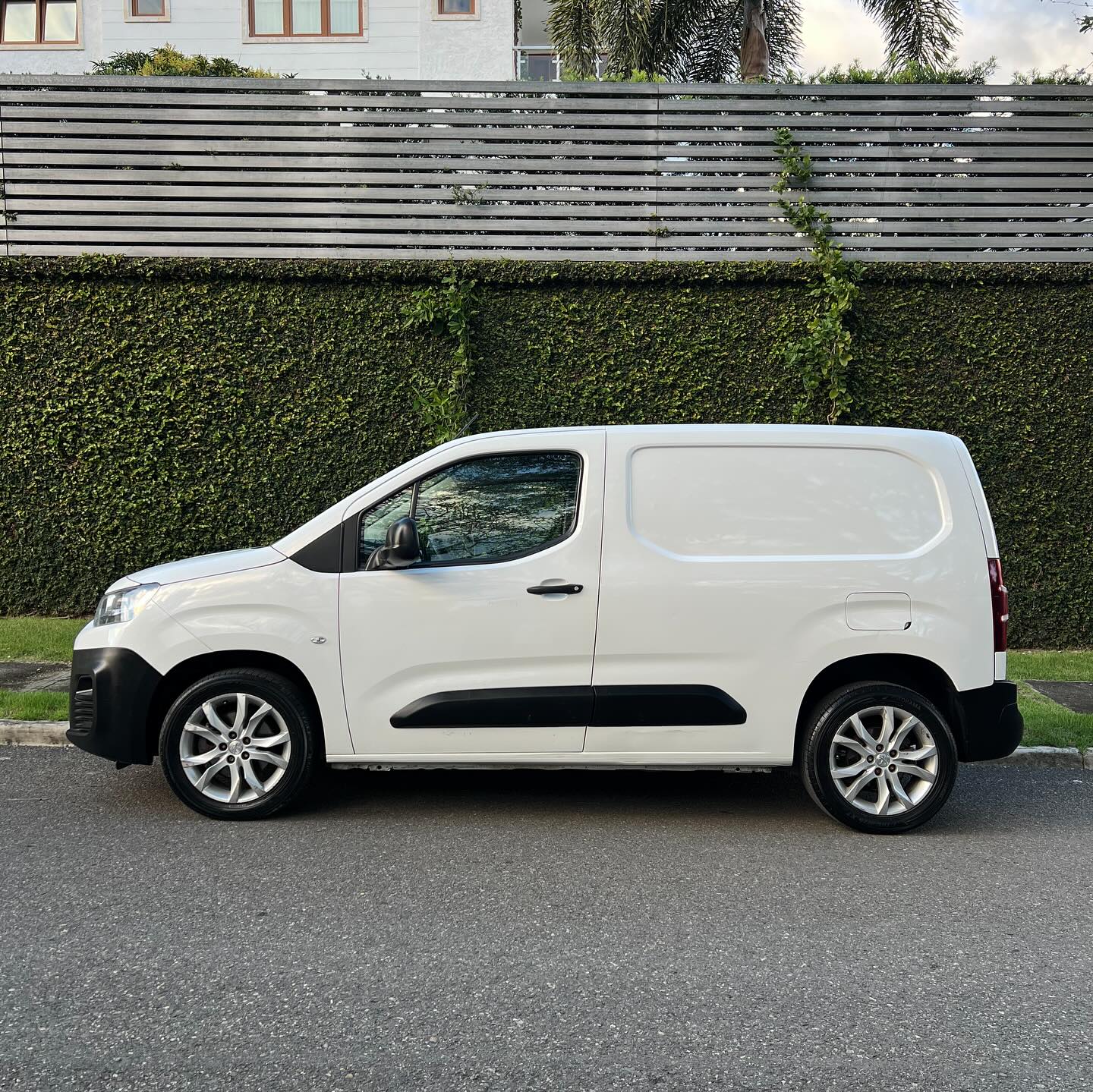 Citroen Berlingo Carga 2021 Foto 7265735-4.jpg