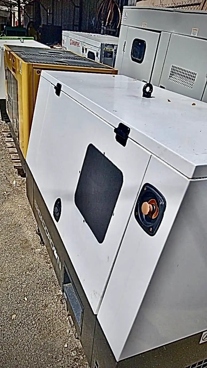 PLANTA ELÉCTRICA BROADCROWN DE 15 KW SÚPER SILENCIOSA DISPONIBLE ➡️➡️➡ Foto 7265746-2.jpg