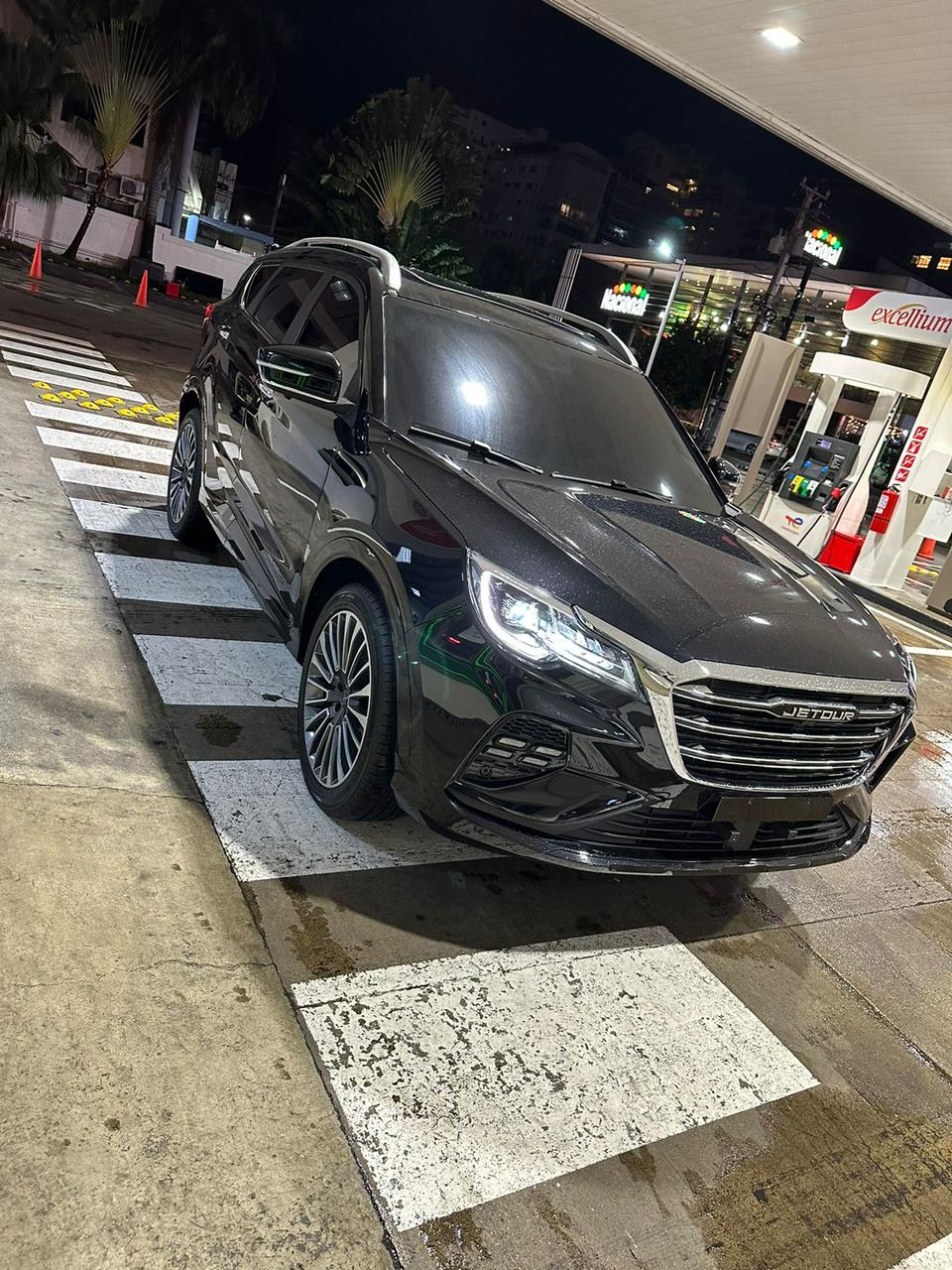 Tahoe Black y mas alquiler rd rentala ya via whatsap! Foto 7265900-7.jpg