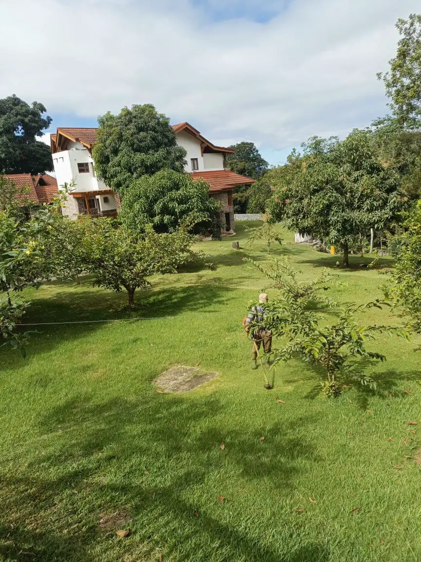 Magnifica cabaña con 8000 Mt2 de terreno en Jarabacoa   Foto 7266036-6.jpg