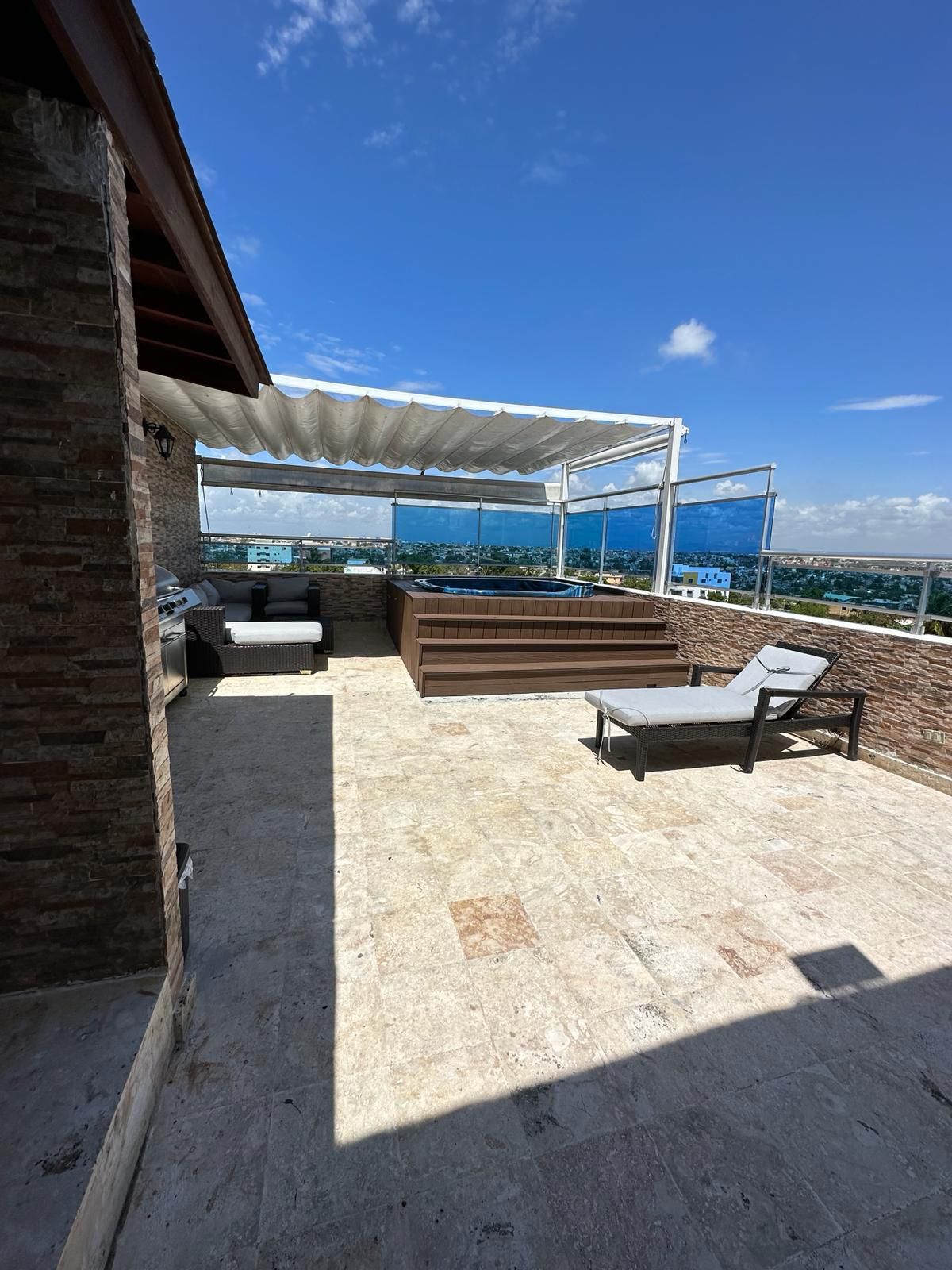 Se vende Penthouse con Jacuzzi ubicado en el Ensanche Ozama Foto 7266139-11.jpg