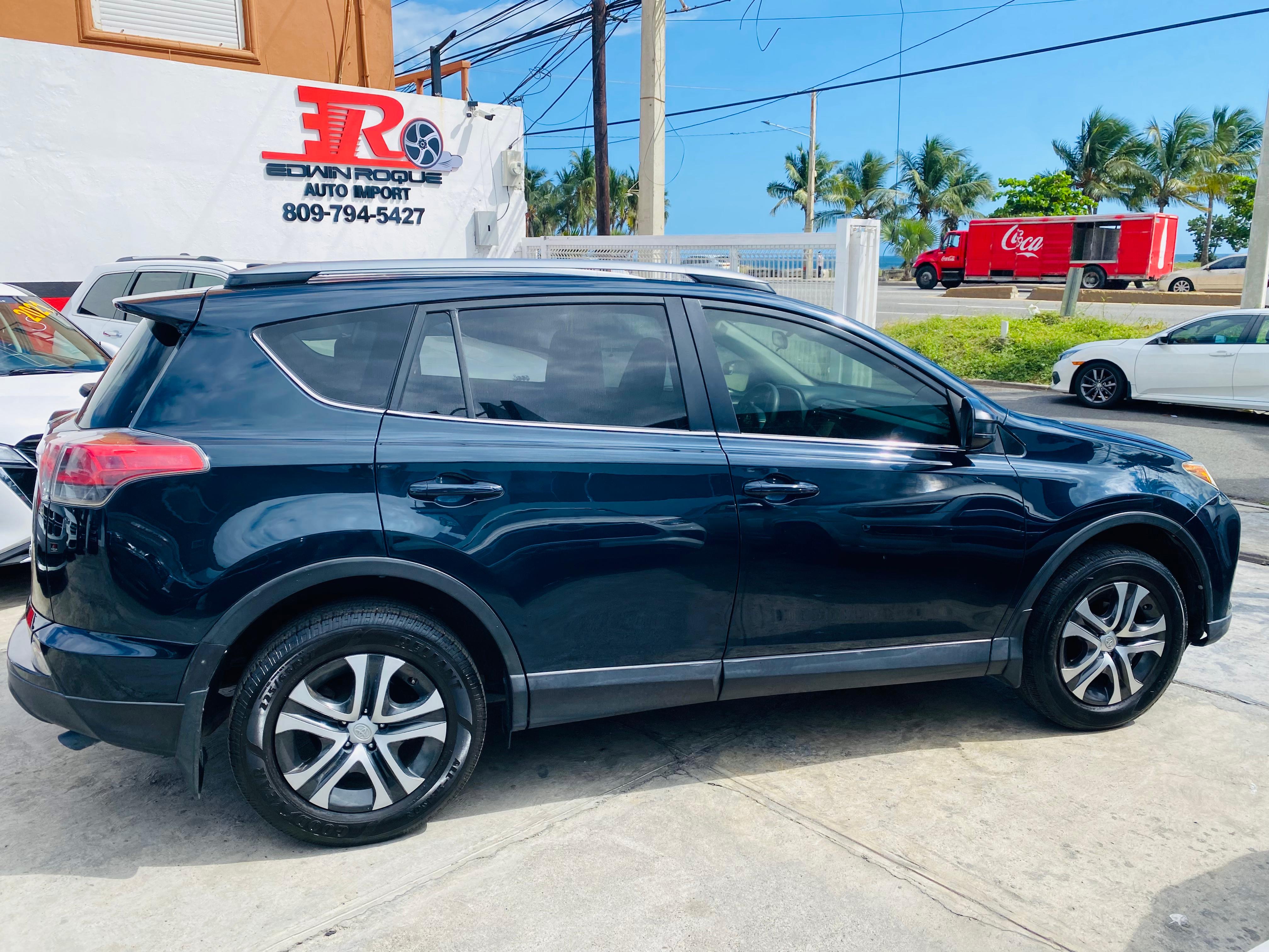 TOYOTA RAV4 LE 2018 Foto 7266383-7.jpg