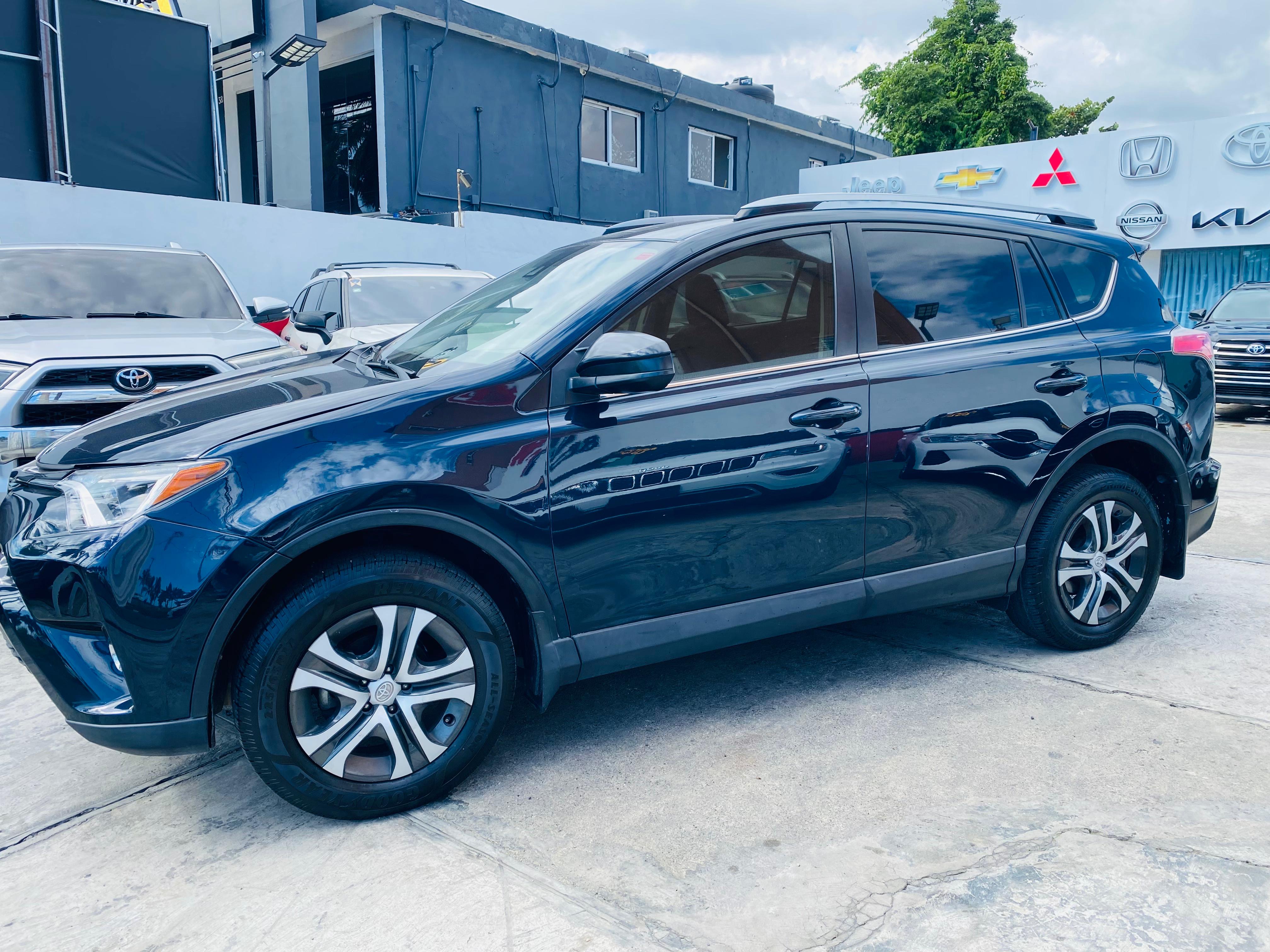 TOYOTA RAV4 LE 2018 Foto 7266383-8.jpg