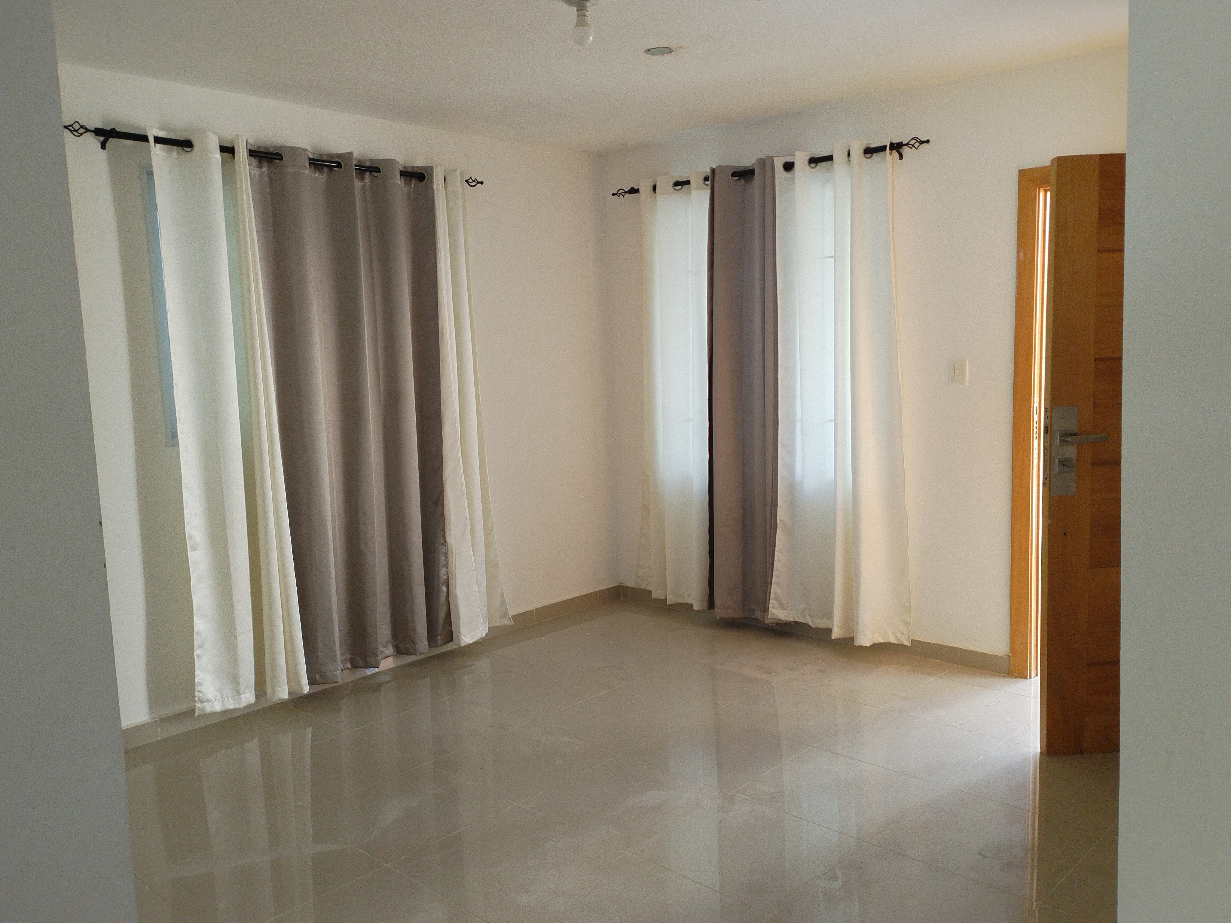 casa  con piscina en proyecto cerrado autopista de san isidro Foto 7266489-12.jpg