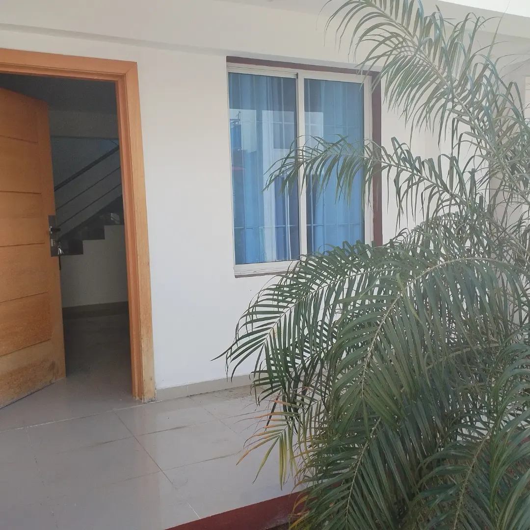 casa  con piscina en proyecto cerrado autopista de san isidro Foto 7266489-4.jpg