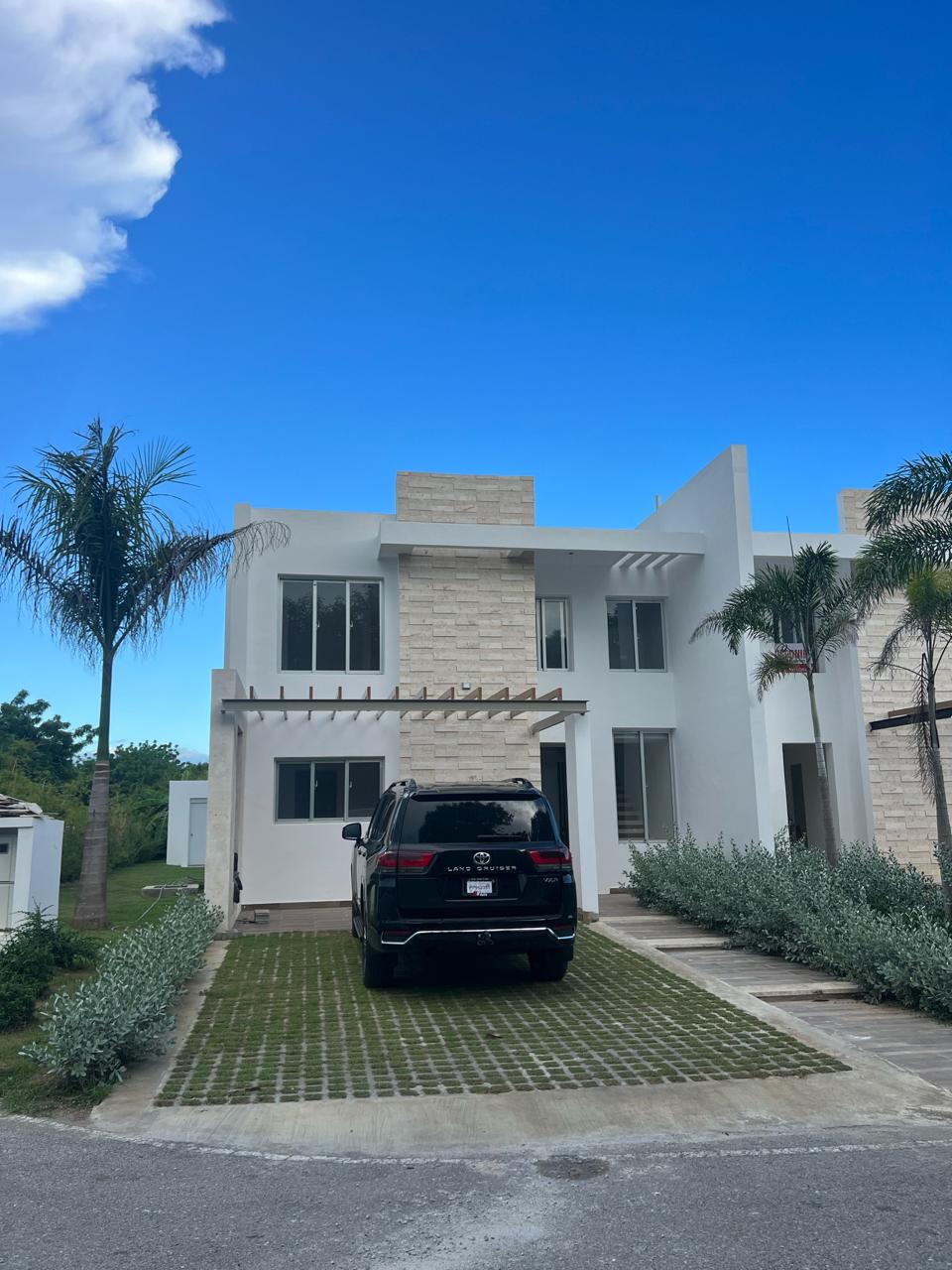 Vendo hermosa villa Ubicado en Playa Nueva Romana  Foto 7266493-2.jpg