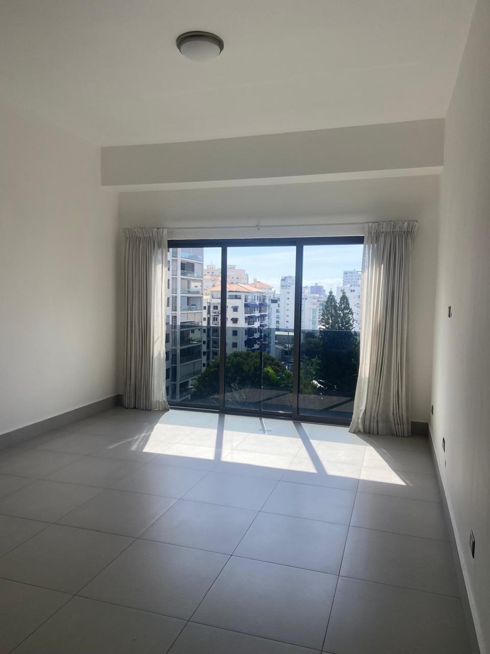 Apartamento Piso 8 de una habitación en alquiler Piantini Foto 7266521-11.jpg