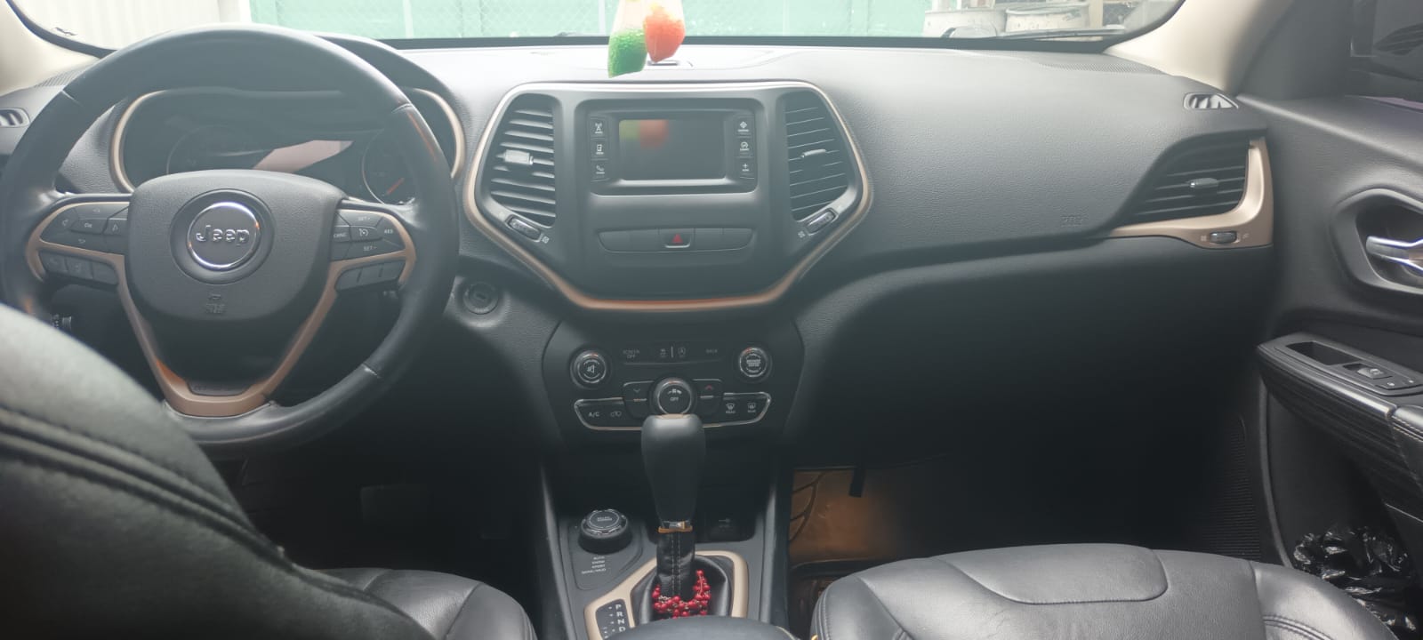Jeep Cherokee latitud 4x4 full 2015  Foto 7266527-3.jpg