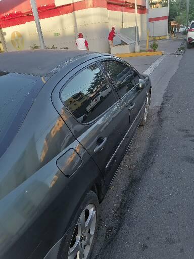 Peugeot 407 2007 tiene temas con la transmisión lo demás nítido  Foto 7266535-1.jpg