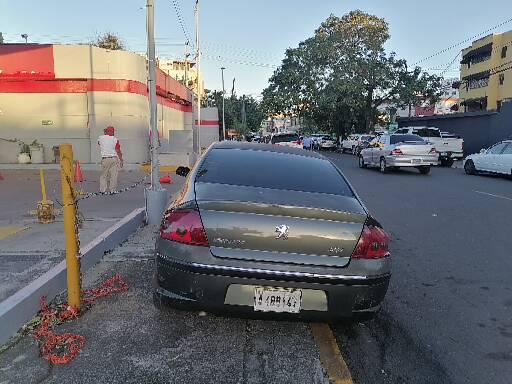 Peugeot 407 2007 tiene temas con la transmisión lo demás nítido  Foto 7266535-5.jpg