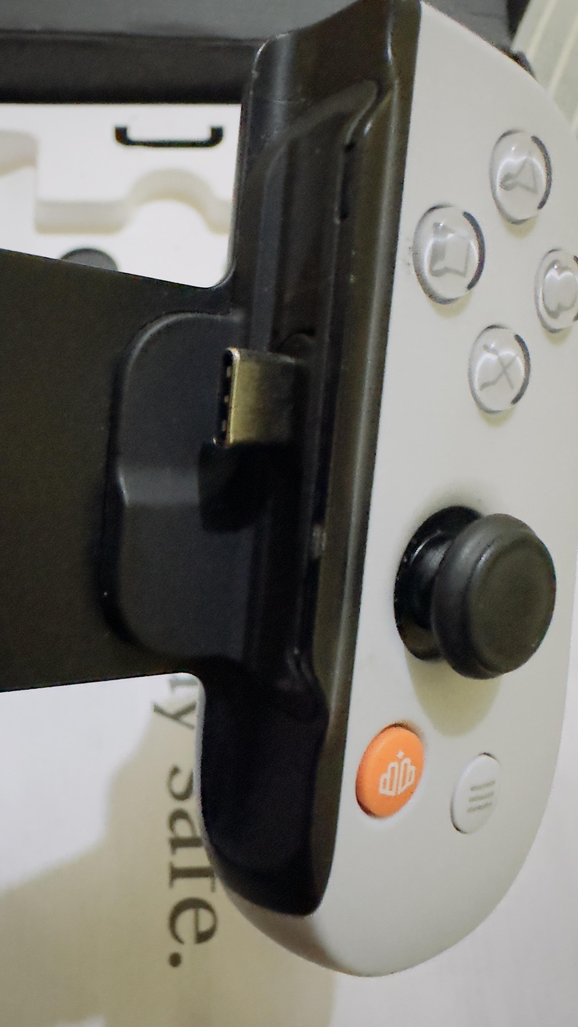 SONY BACKBONE ANDROID Y IPHONE TIPO C Foto 7266540-4.jpg