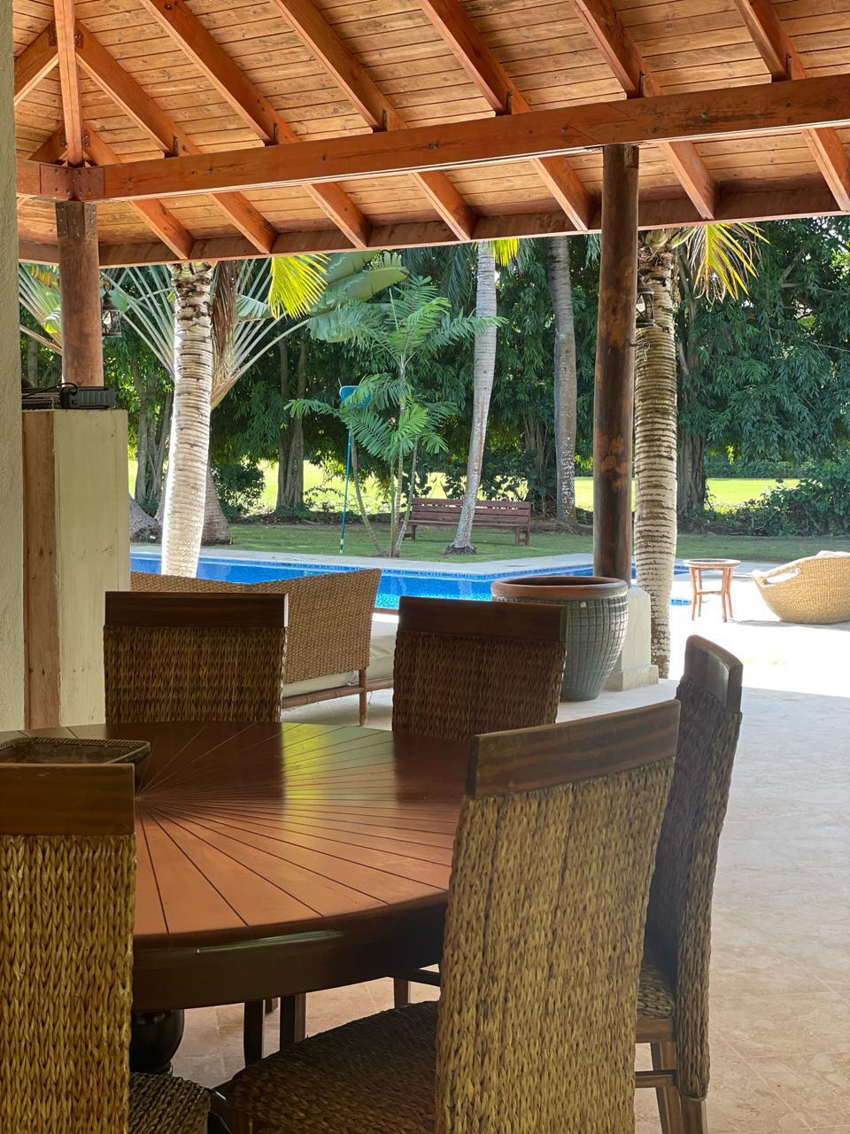 VILLA AMUEBLADA EN JUAN DOLIO EN SAN PEDRO DE MACORIX Foto 7266661-3.jpg