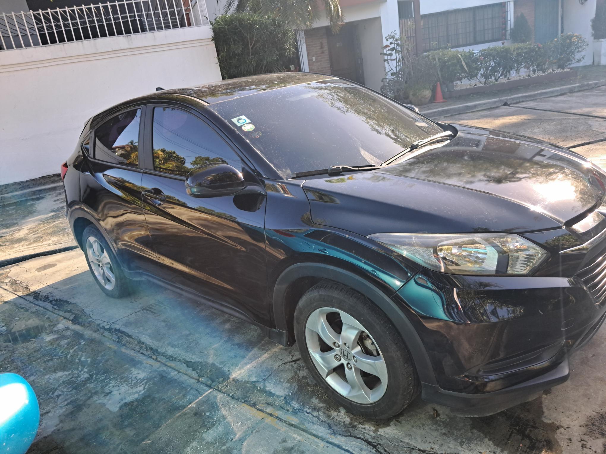 Venta Honda HRV 2016 en RD 909000 Foto 7266748-11.jpg