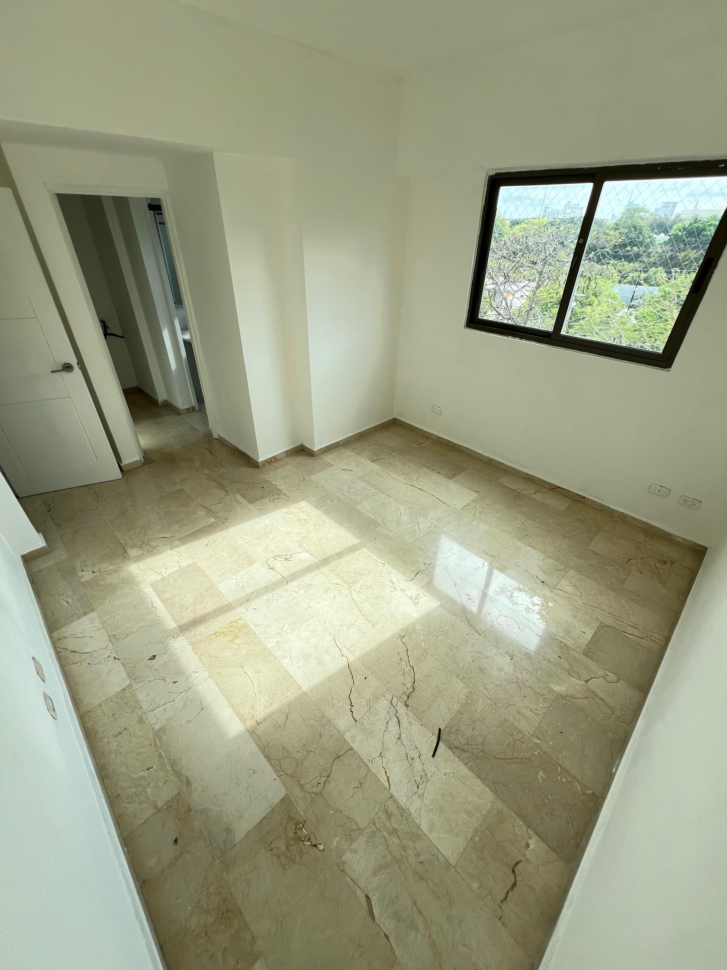 Amplio Apartamento de 2 habitaciones en Venta en La Esperilla  Foto 7266768-3.jpg