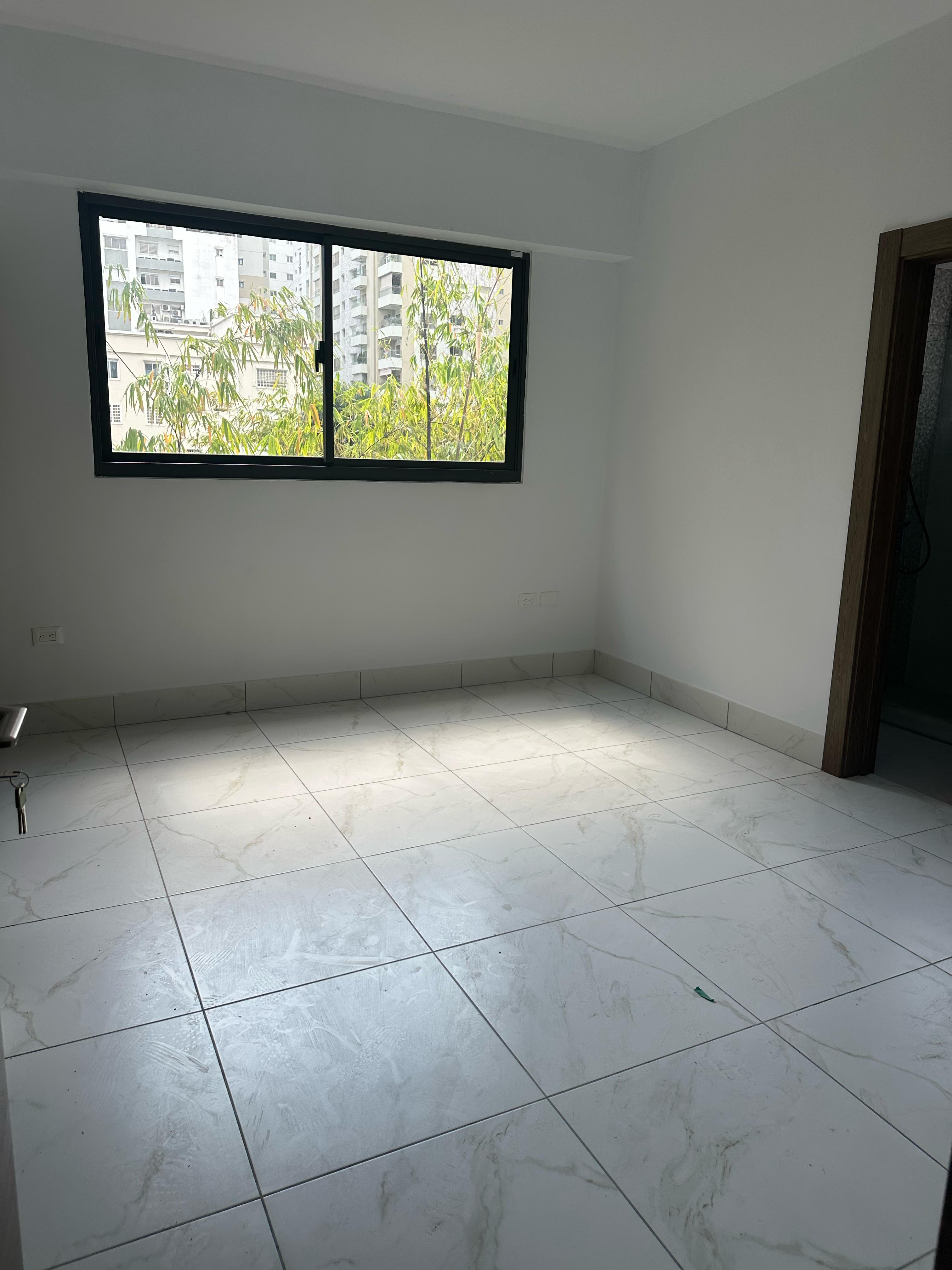 Apartamento en alquiler en el Sector de Piantini de 1 habitaciones Foto 7266856-13.jpg
