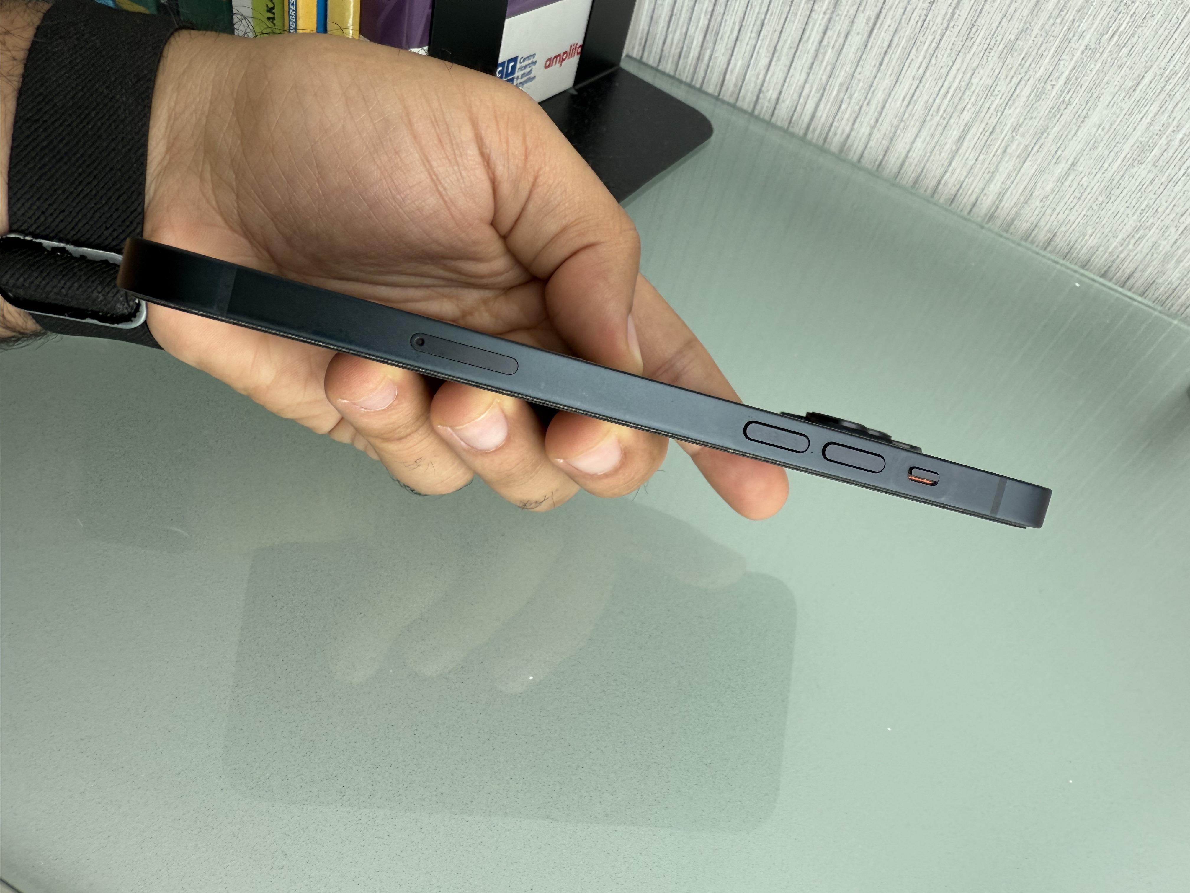 Iphone 14 Plus 256Gb Midnight Desbloqueado  Foto 7267144-3.jpg