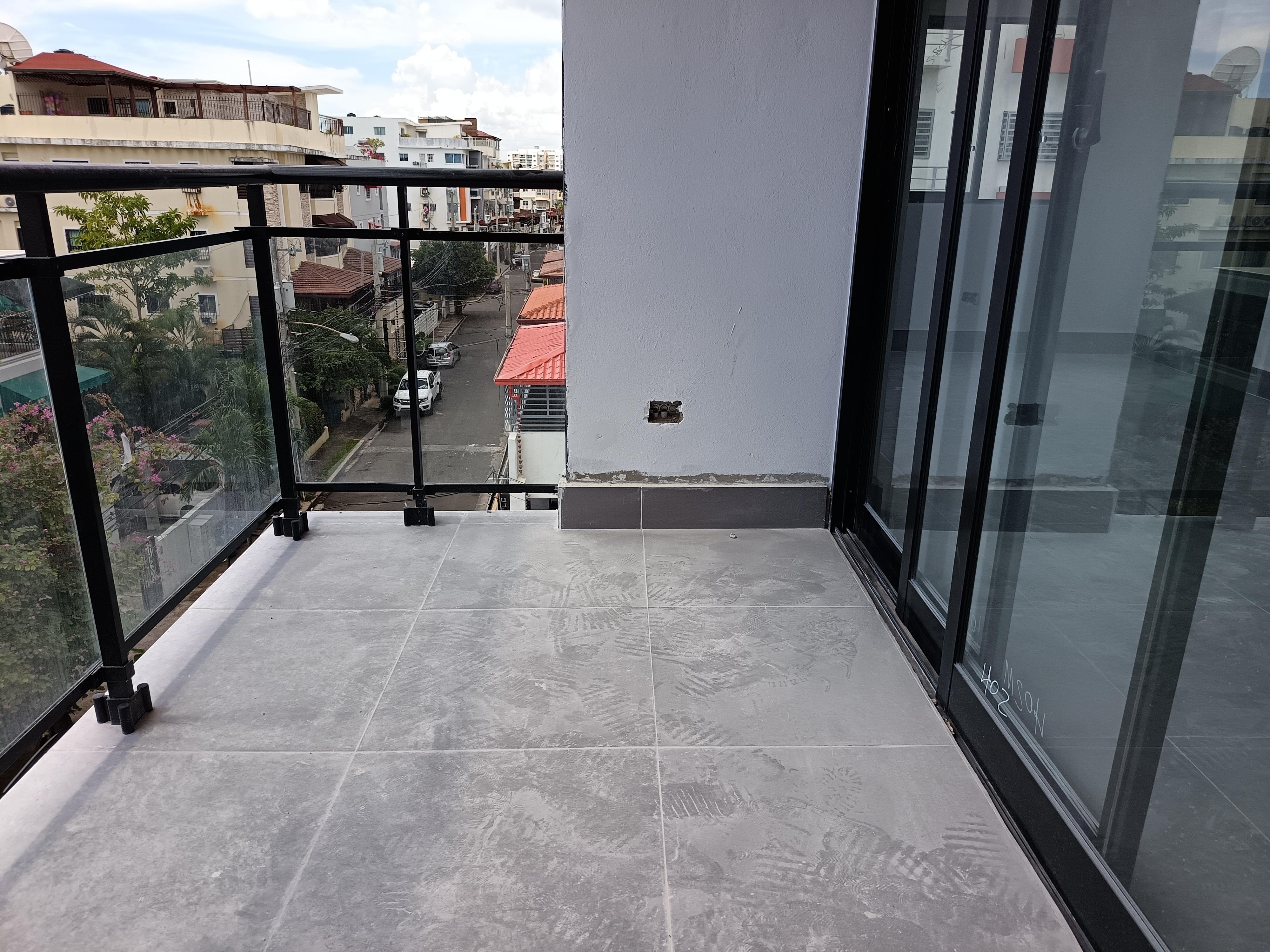 Apartamento 148 M2 con ascensor 3 Hab próximo a Down town Foto 7267154-3.jpg