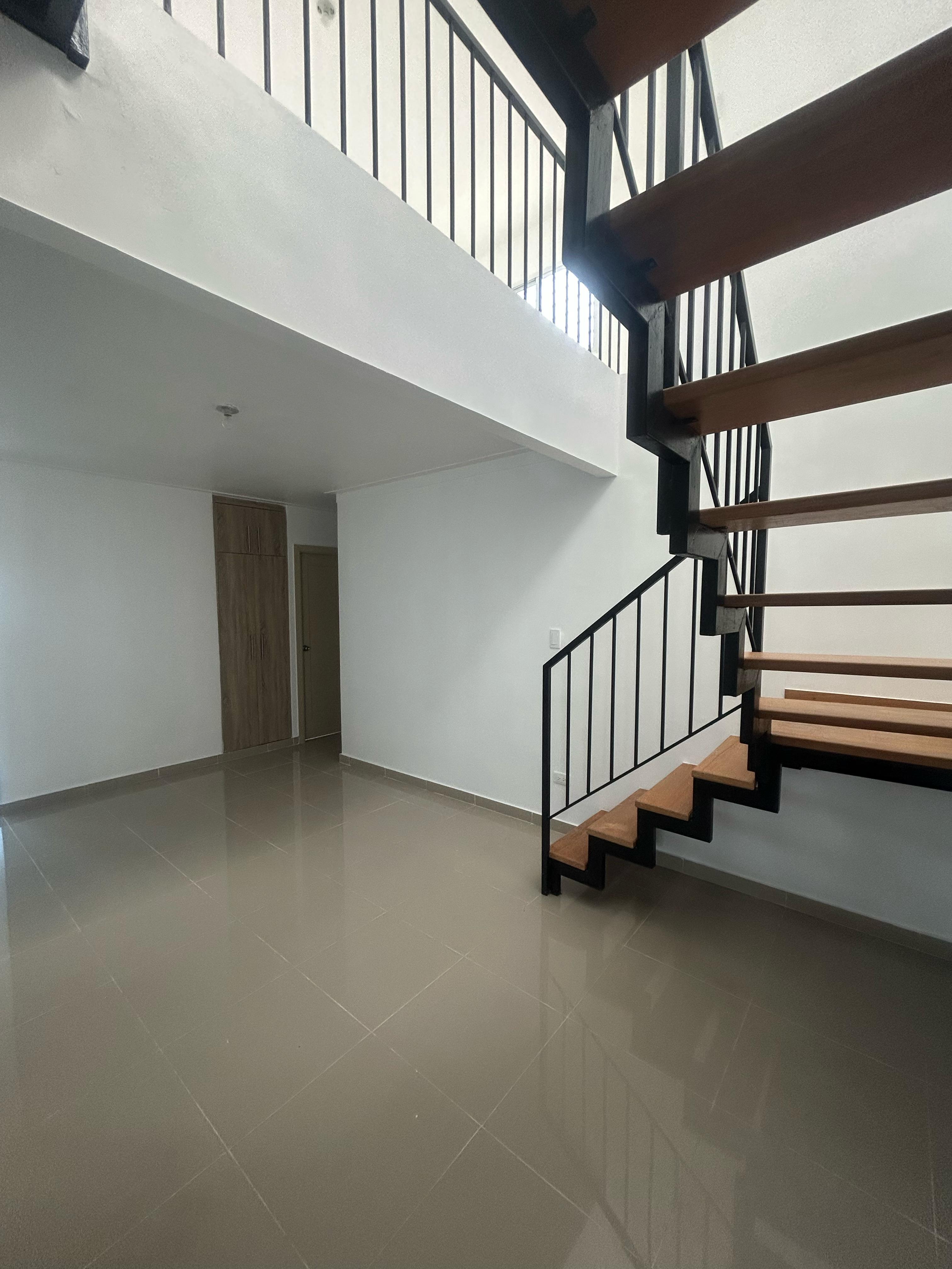 Penthouse en alquiler de 3 habitaciones en Altos de la Colombia próxim Foto 7267215-4.jpg