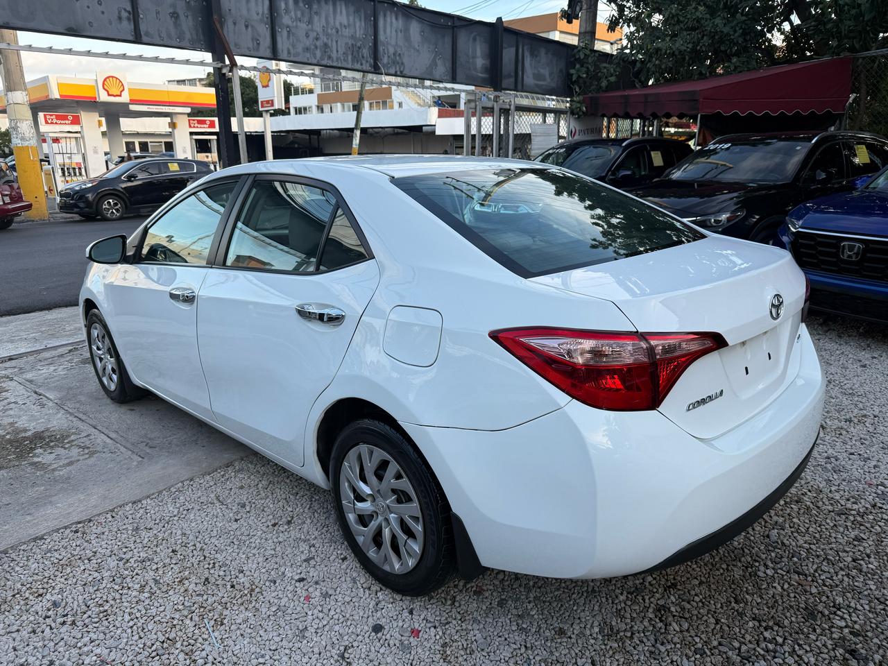 TOYOTA COROLLA L 2019 BLANCO RECIEN IMPORTADO Foto 7267458-10.jpg