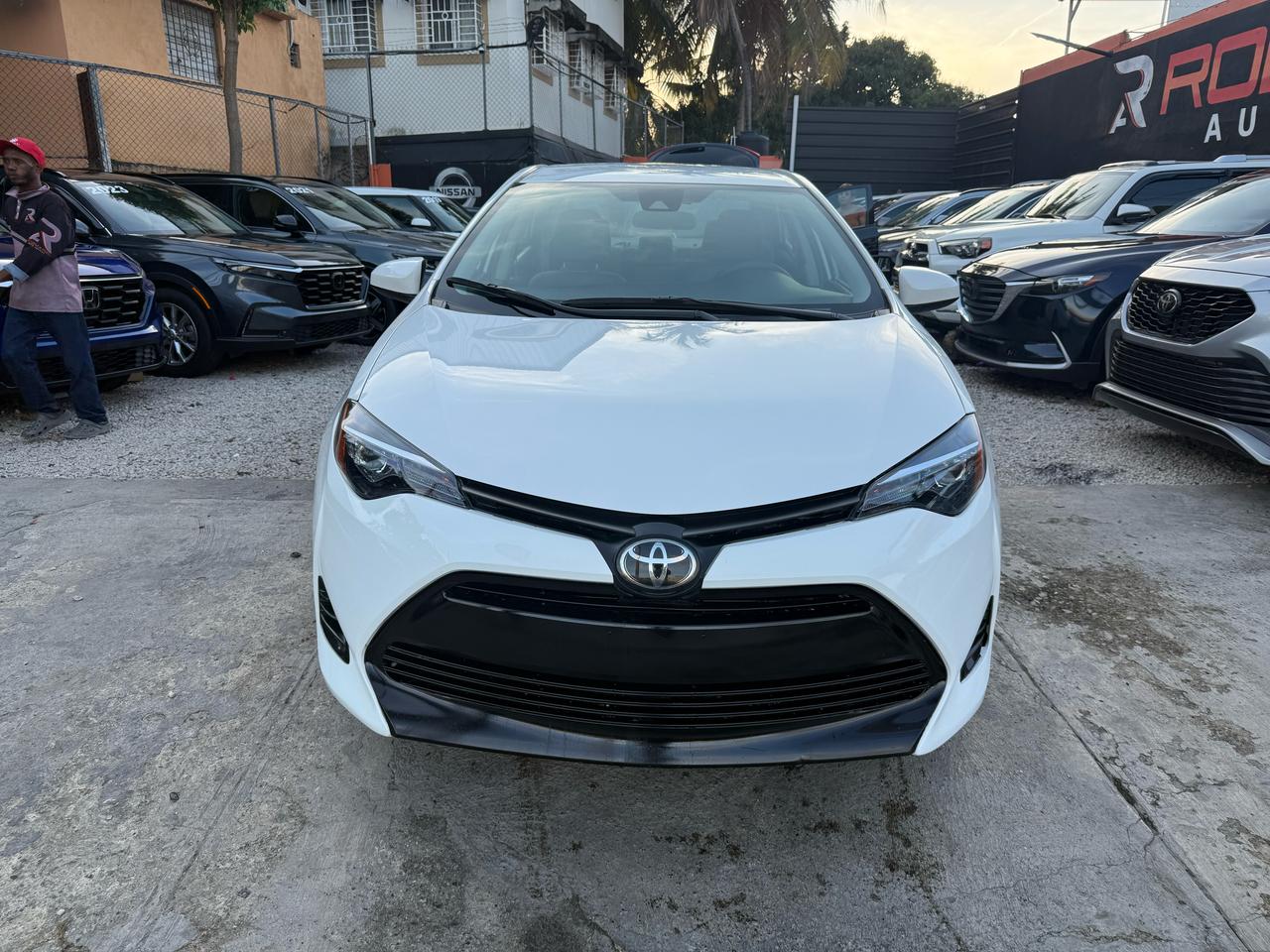 TOYOTA COROLLA L 2019 BLANCO RECIEN IMPORTADO Foto 7267458-5.jpg