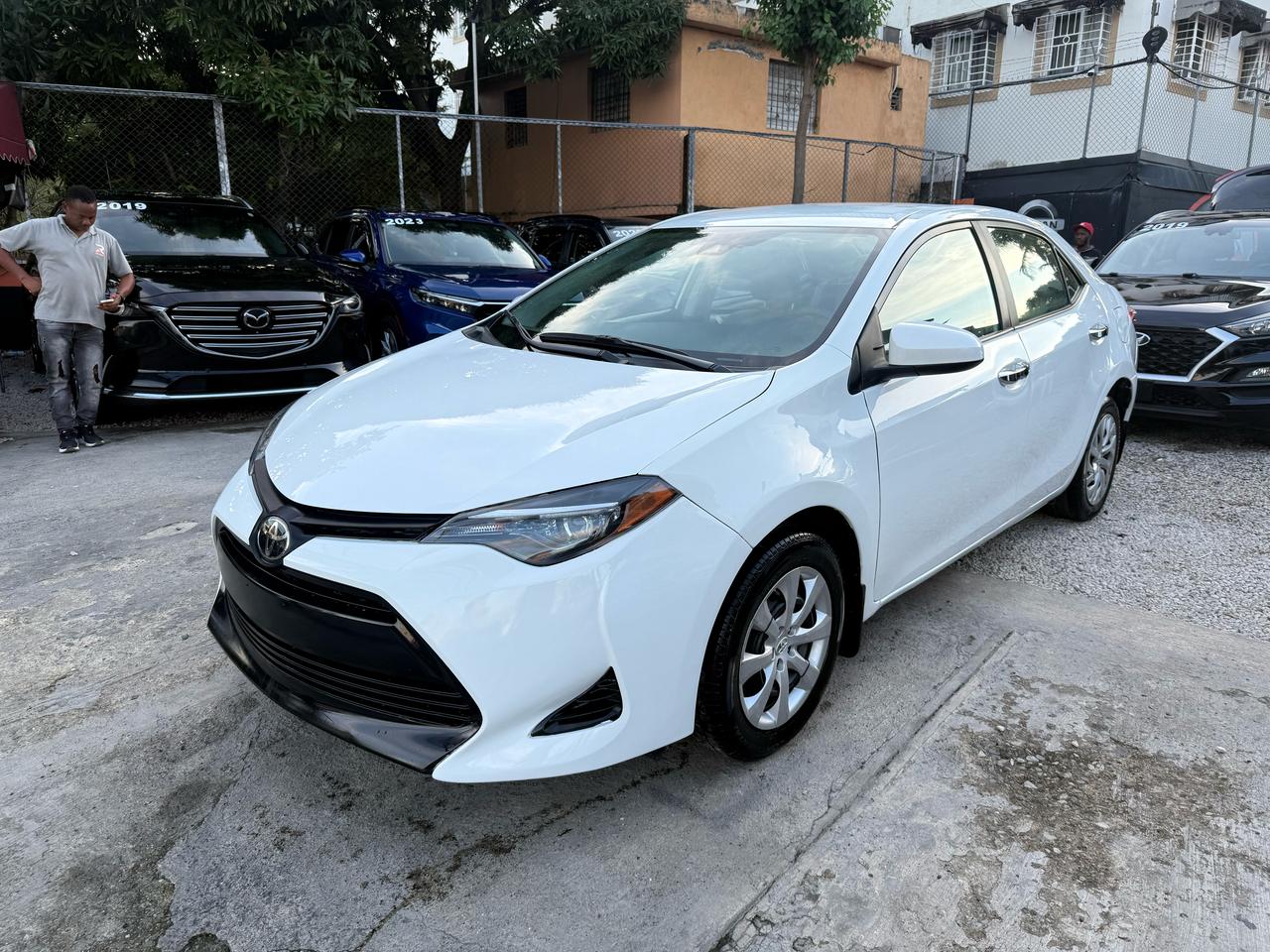 TOYOTA COROLLA L 2019 BLANCO RECIEN IMPORTADO Foto 7267458-8.jpg