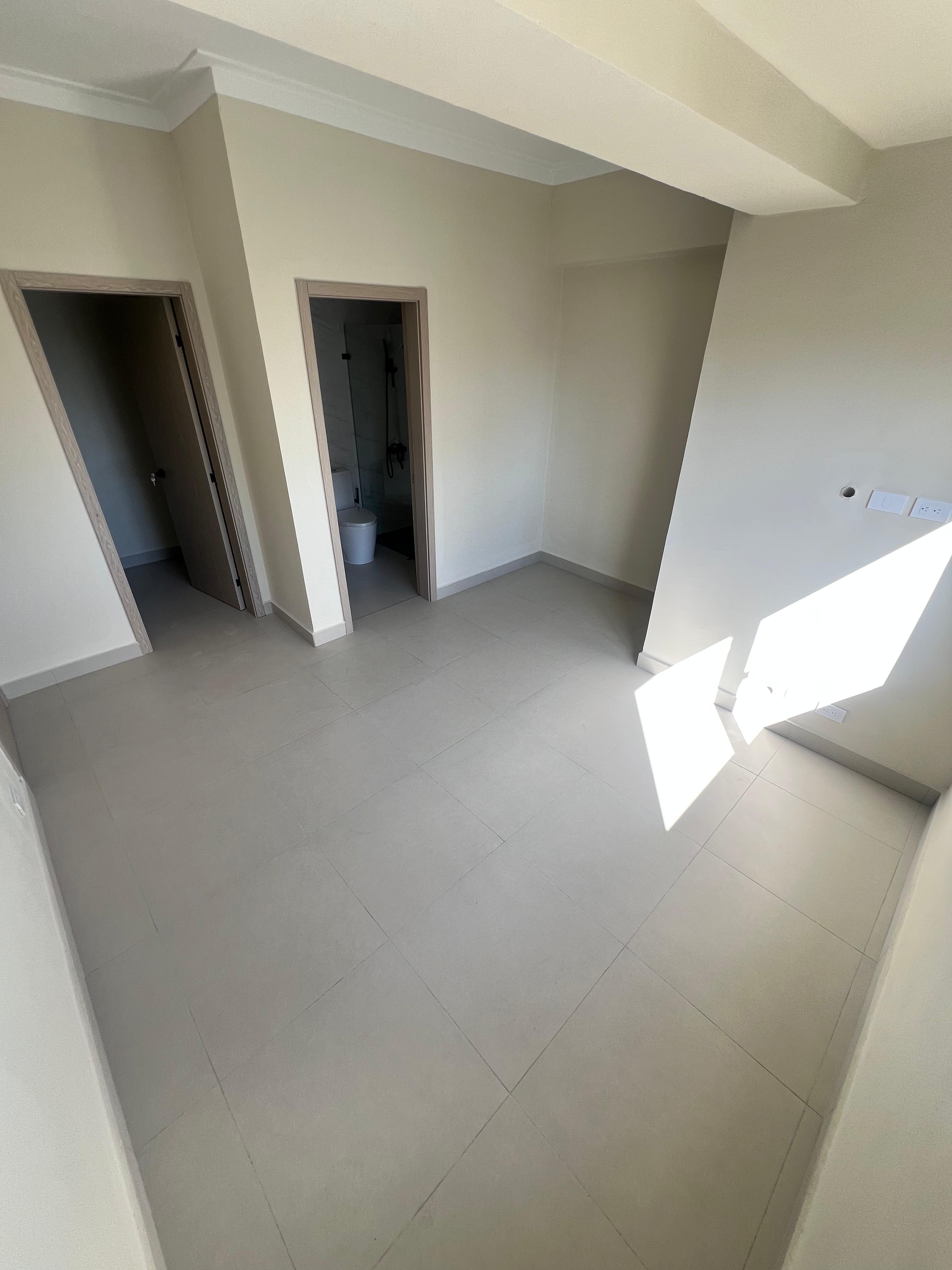 Apartamento en alquiler nuevo en Evaristo Morales Foto 7267473-8.jpg