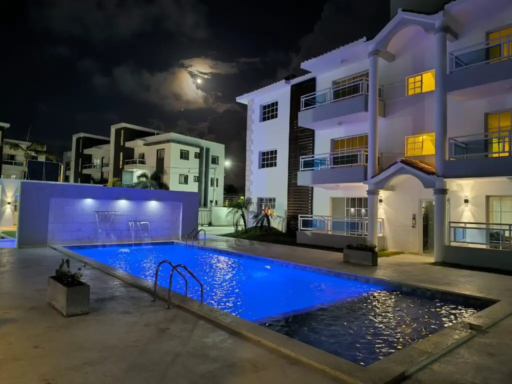 Vendo Proyecto de APTOS COMPLETO 2 EDIFICIOS 12 unidades en BAVARO PUN Foto 7267601-5.jpg