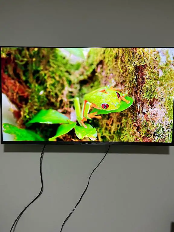 VENDO TELEVISOR TEC 42 LED FHD FLAT SMART1920X1080 Foto 7267655-2.jpg