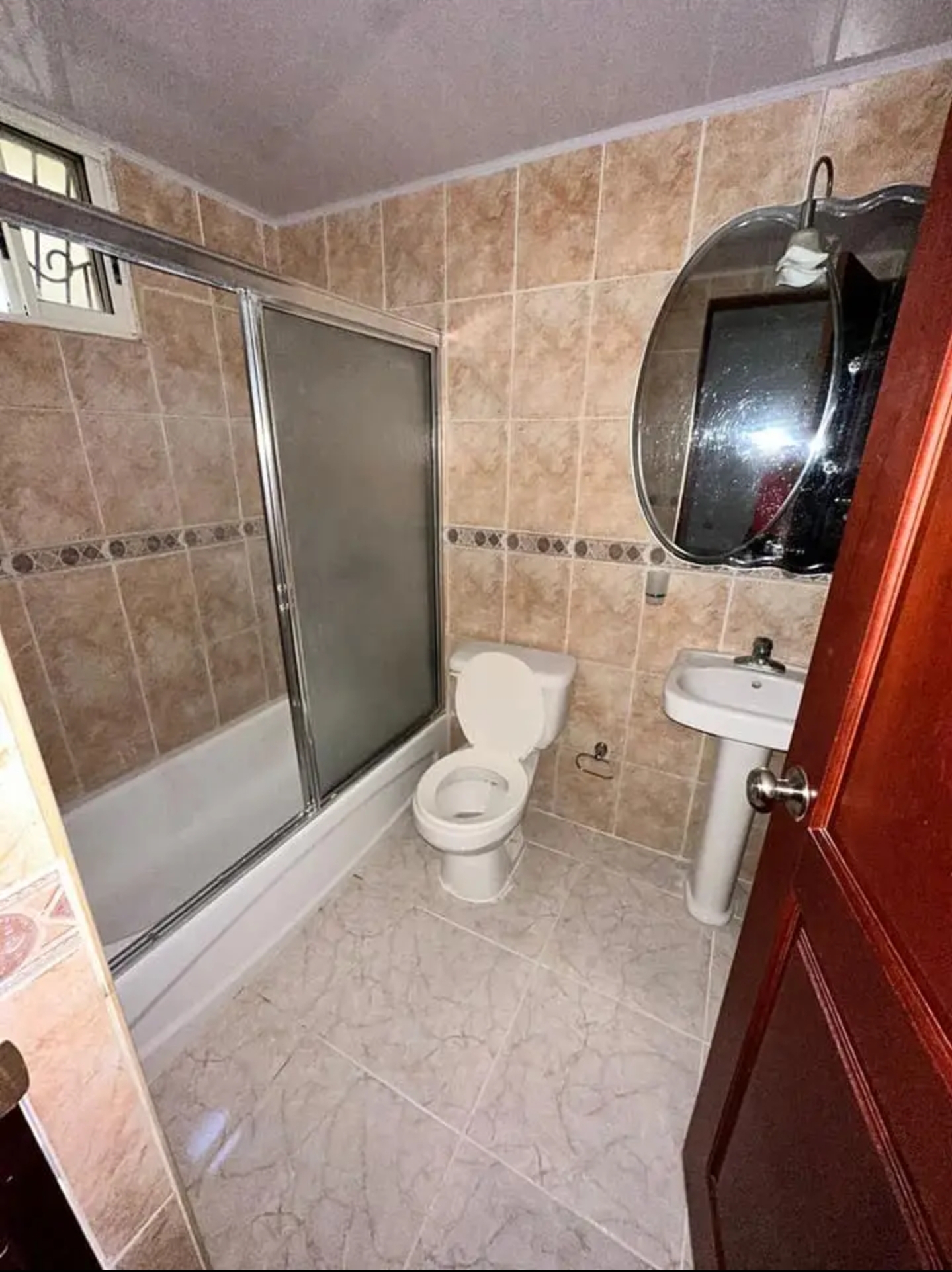 Dueño alquila apartamento en el Residencial Gutiérrez Country ubicado  Foto 7267703-5.jpg