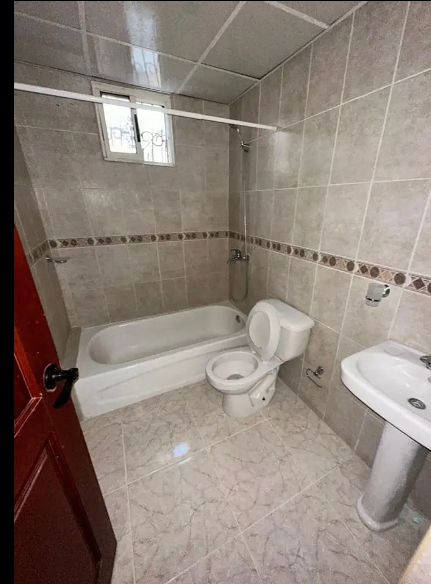 Dueño alquila apartamento en el Residencial Gutiérrez Country ubicado  Foto 7267703-9.jpg