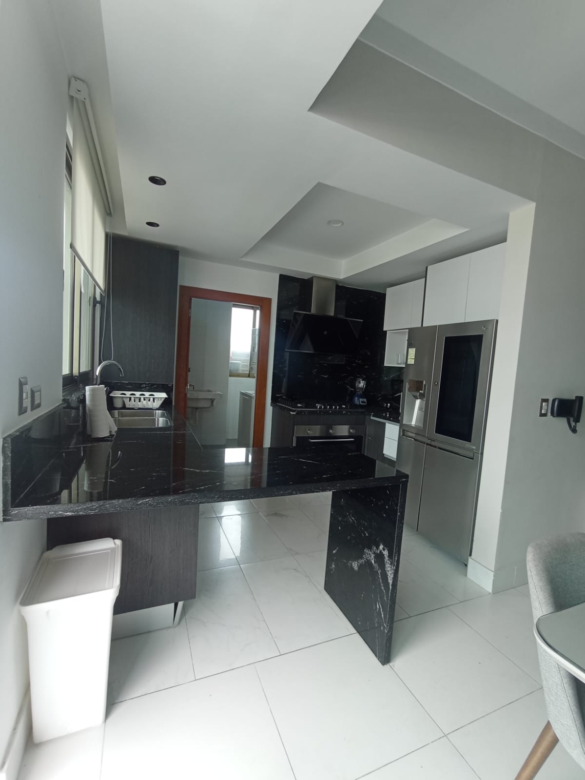 Alquilo Apartamento Amueblado en piantini US 2500 Foto 7267732-4.jpg