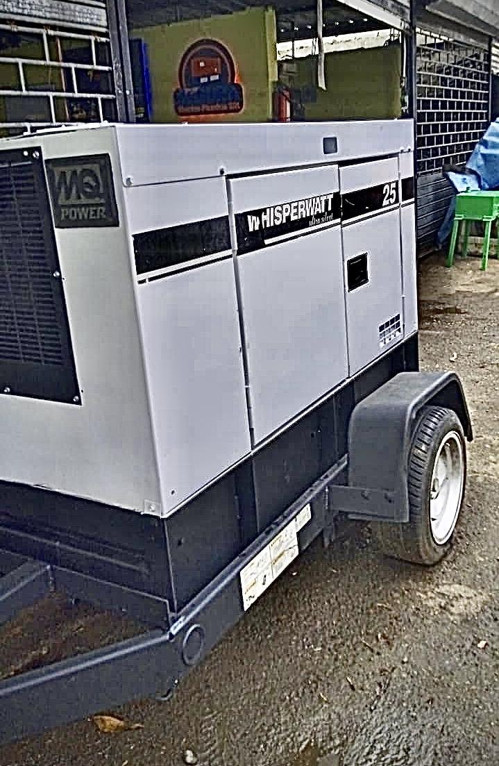 PLANTA ELÉCTRICA MQ CON MOTOR PERKINS DE 25 KW ULTRA SILENCIOSA INCLUI Foto 7267767-2.jpg