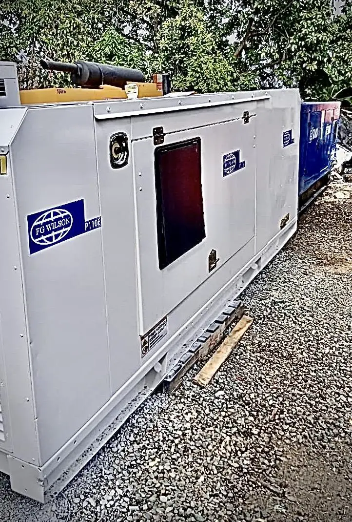 PLANTA ELÉCTRICA PERKINS IY DE 110 KW ULTRA SILENCIOSA DISPONIBLE ➡️➡️ Foto 7267768-2.jpg