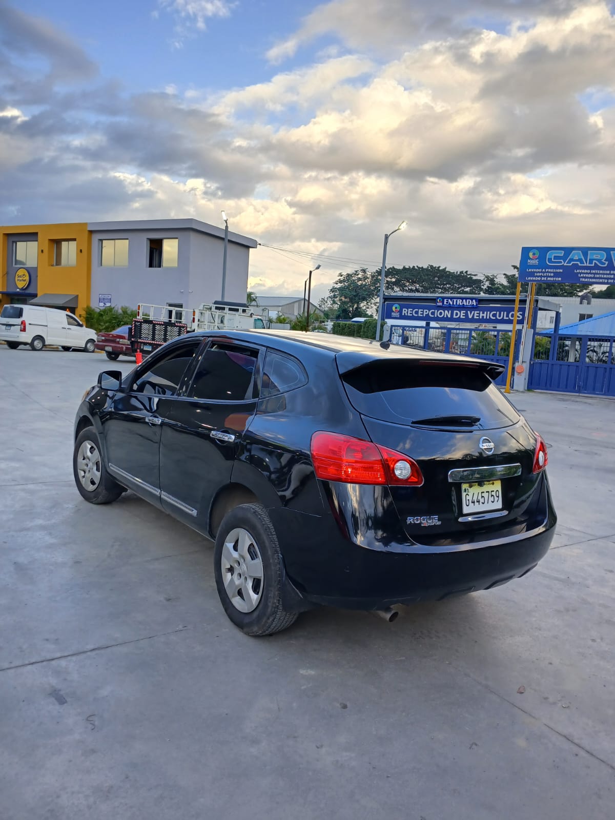 Nissan Rogue 2012 Foto 7267989-3.jpg