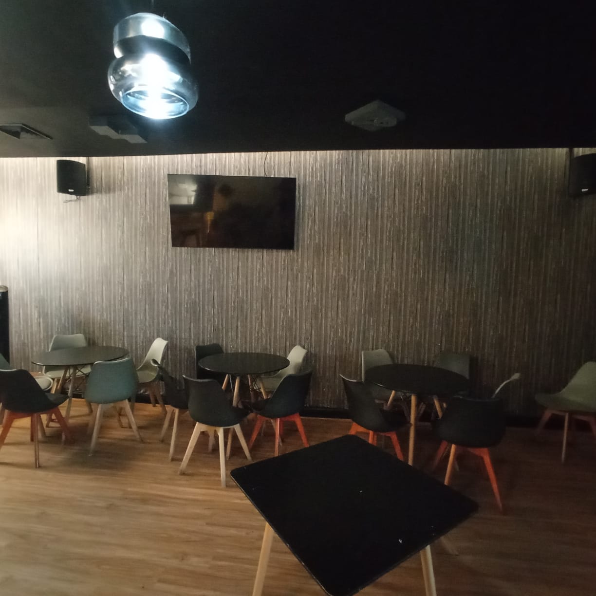 Punto Comercial en Venta Bar Karaoke en Naco Foto 7268066-2.jpg