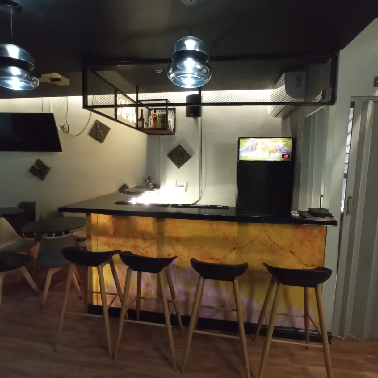 Punto Comercial en Venta Bar Karaoke en Naco Foto 7268066-9.jpg