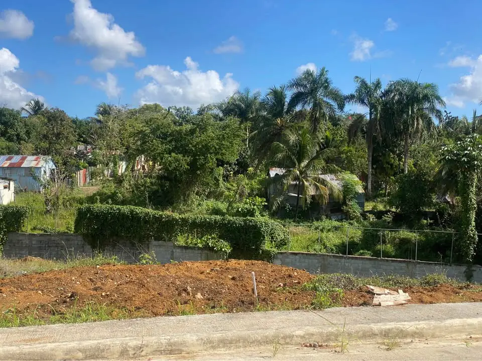 Vendo Solares  de 200 Mt2 en Residencial privado en la Jacobo Majluta  Foto 7268091-3.jpg