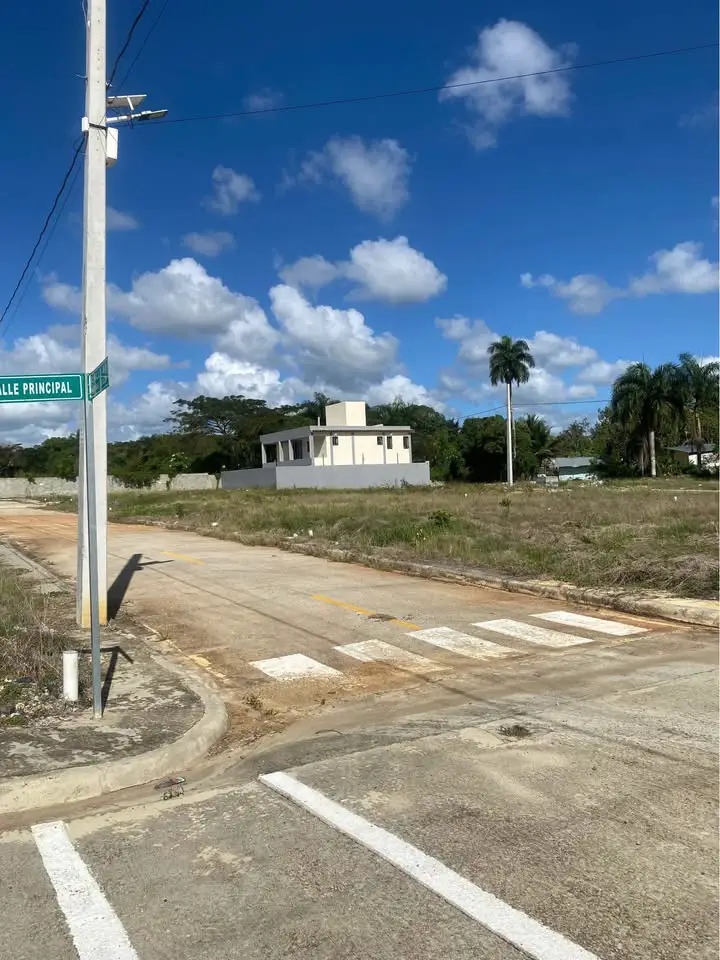 Vendo Solares  de 200 Mt2 en Residencial privado en la Jacobo Majluta  Foto 7268091-6.jpg