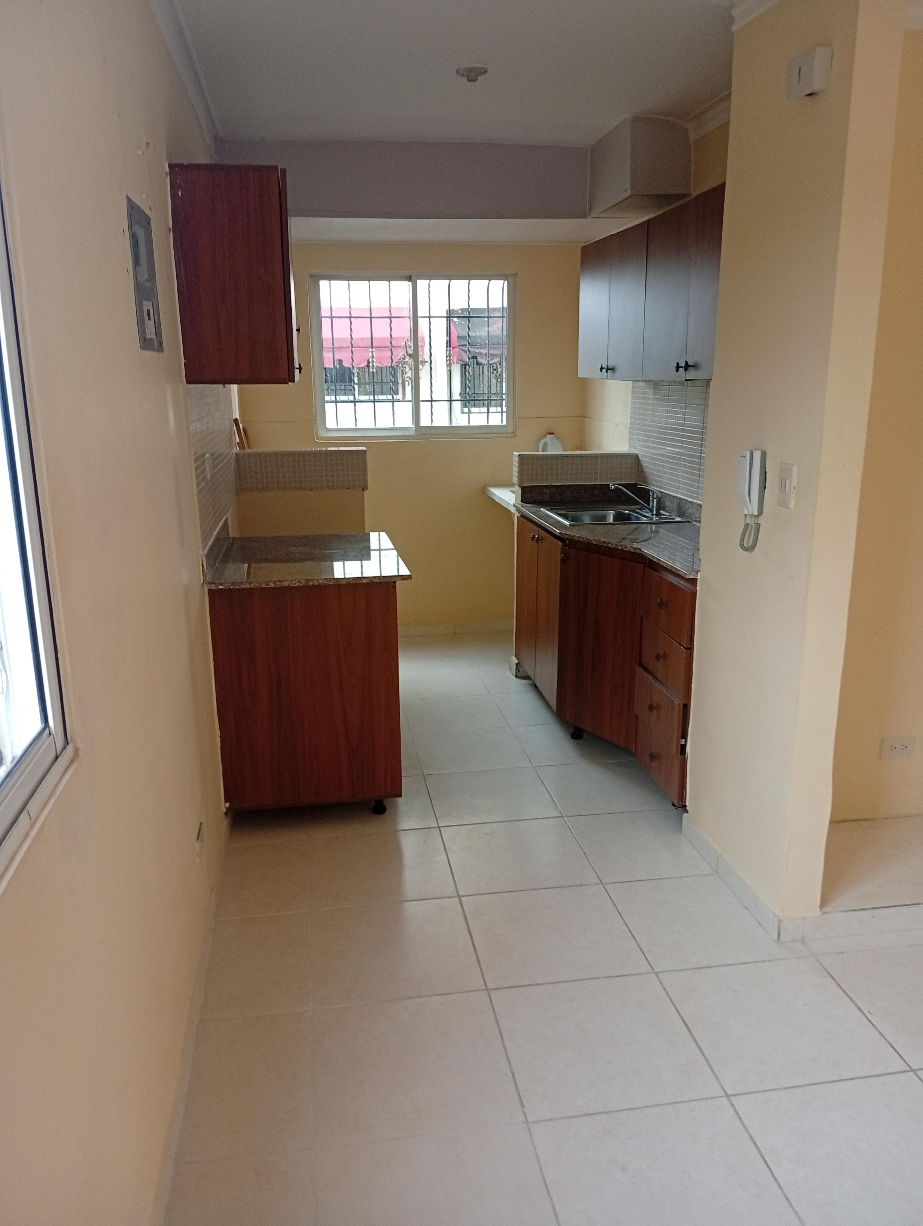 1er nivel Residencial Juan Rafael Sur Santo Domingo Norte  Foto 7268132-10.jpg