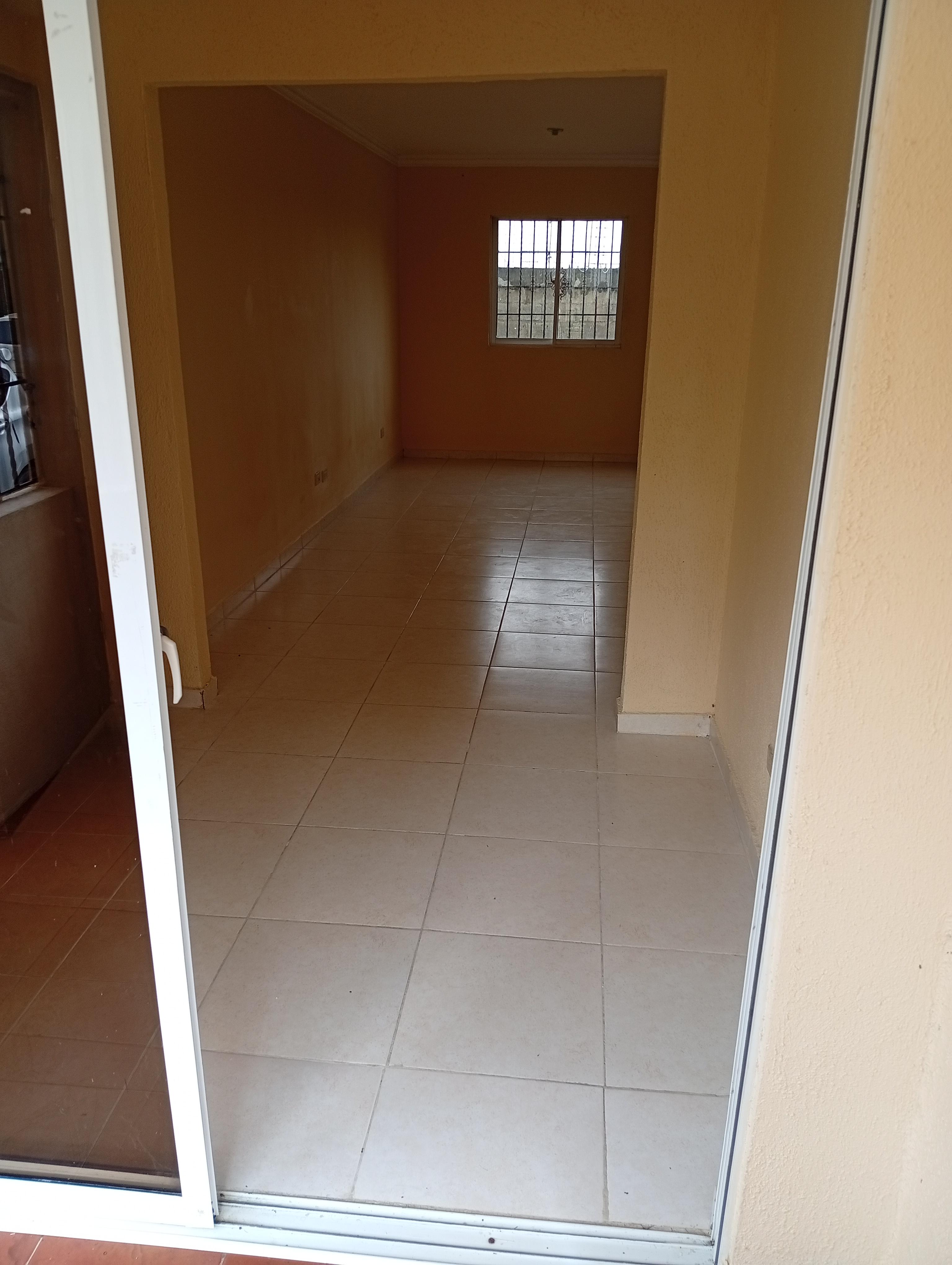 1er nivel Residencial Juan Rafael Sur Santo Domingo Norte  Foto 7268132-6.jpg