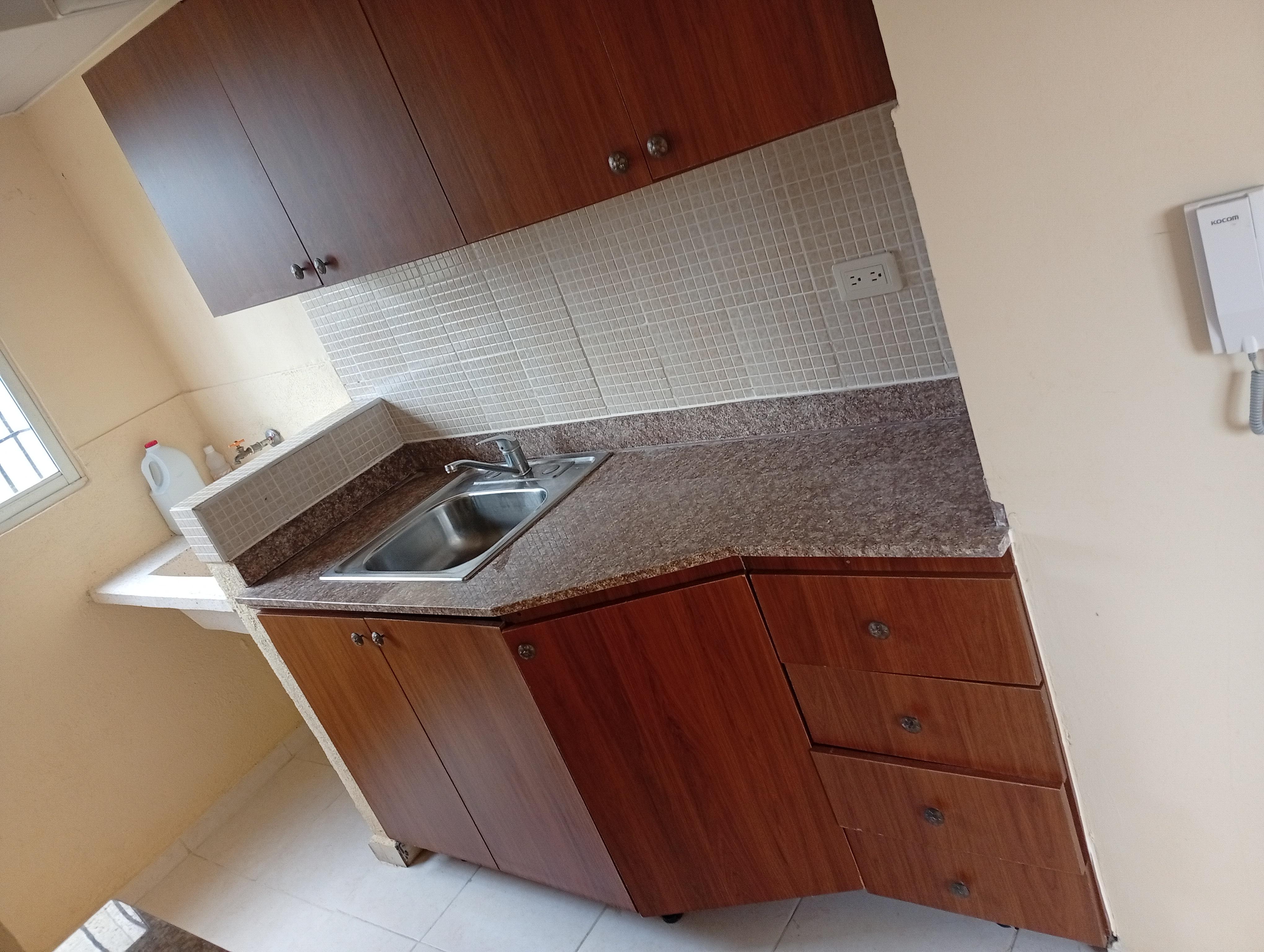 1er nivel Residencial Juan Rafael Sur Santo Domingo Norte  Foto 7268132-8.jpg