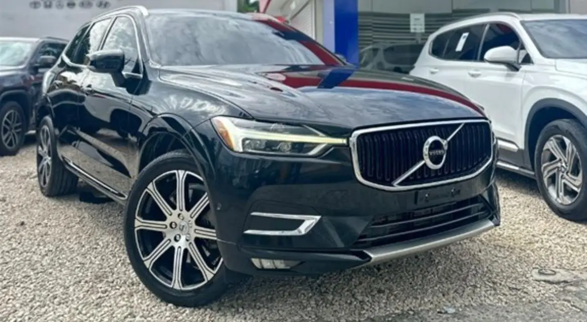 Volvo CX-60 T6 Inscription 2018 Foto 7268160-1.jpg