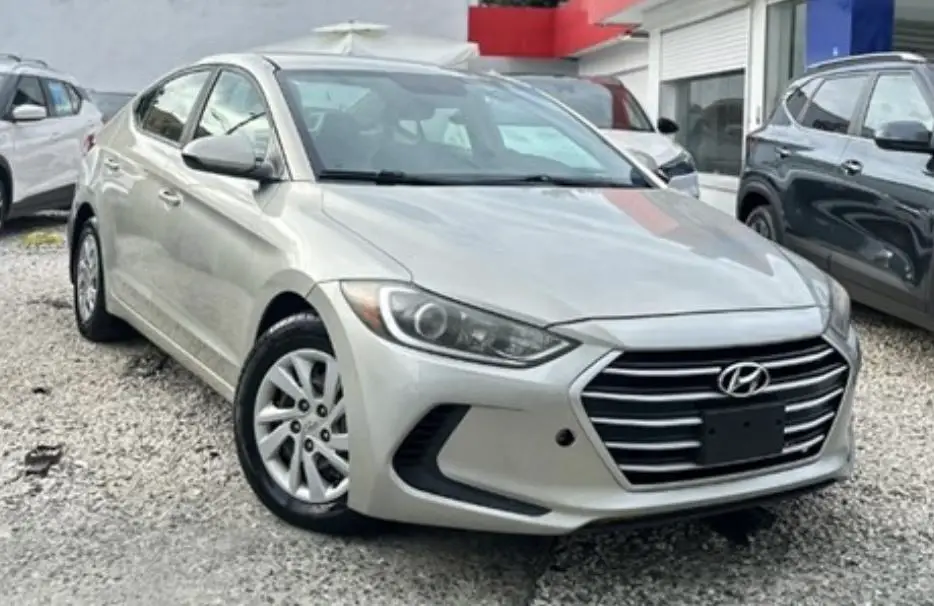 Hyundai Elantra 2017 Foto 7268168-1.jpg