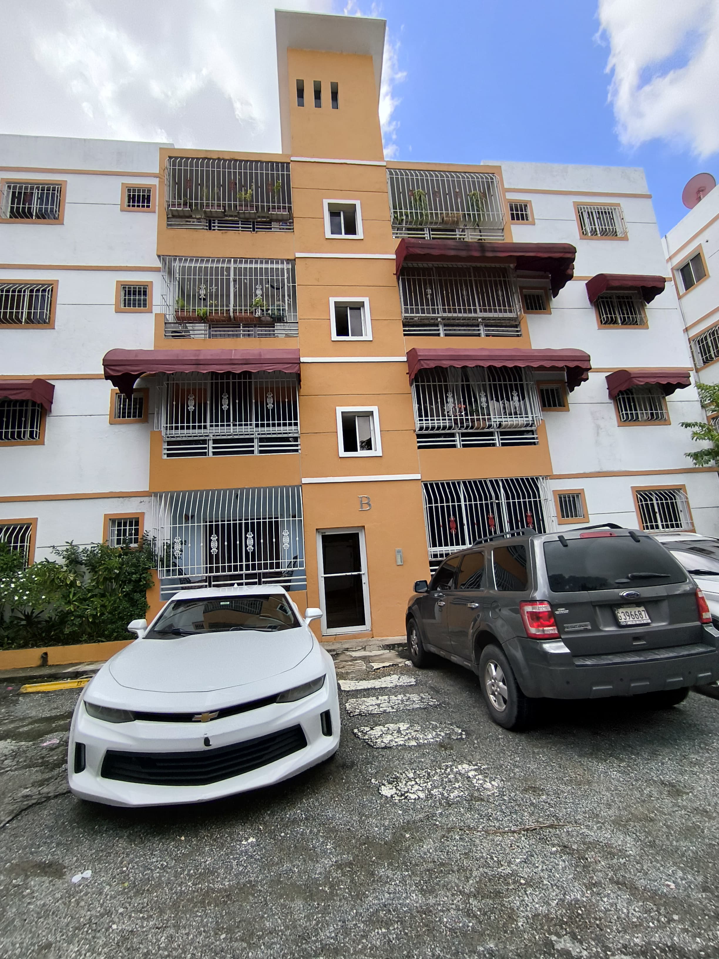 Venta de Apartamento en El Brisal próximo a Megacentro Foto 7268183-4.jpg
