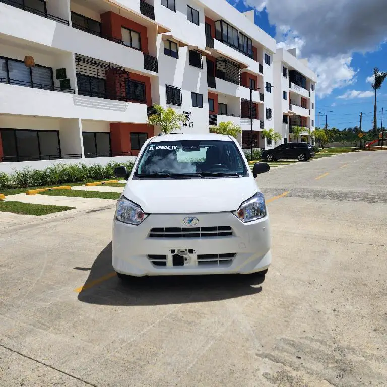 Daihatsu  2018 Gasolina Foto 7268190-5.jpg