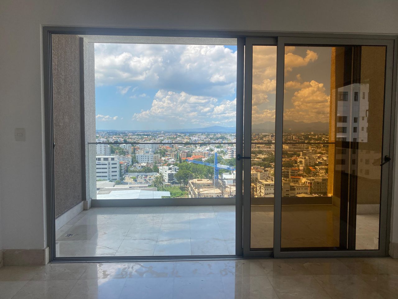 Penthouse en venta Nuevo a estrenar de 4 habitaciones en el Ensanche P Foto 7268436-10.jpg