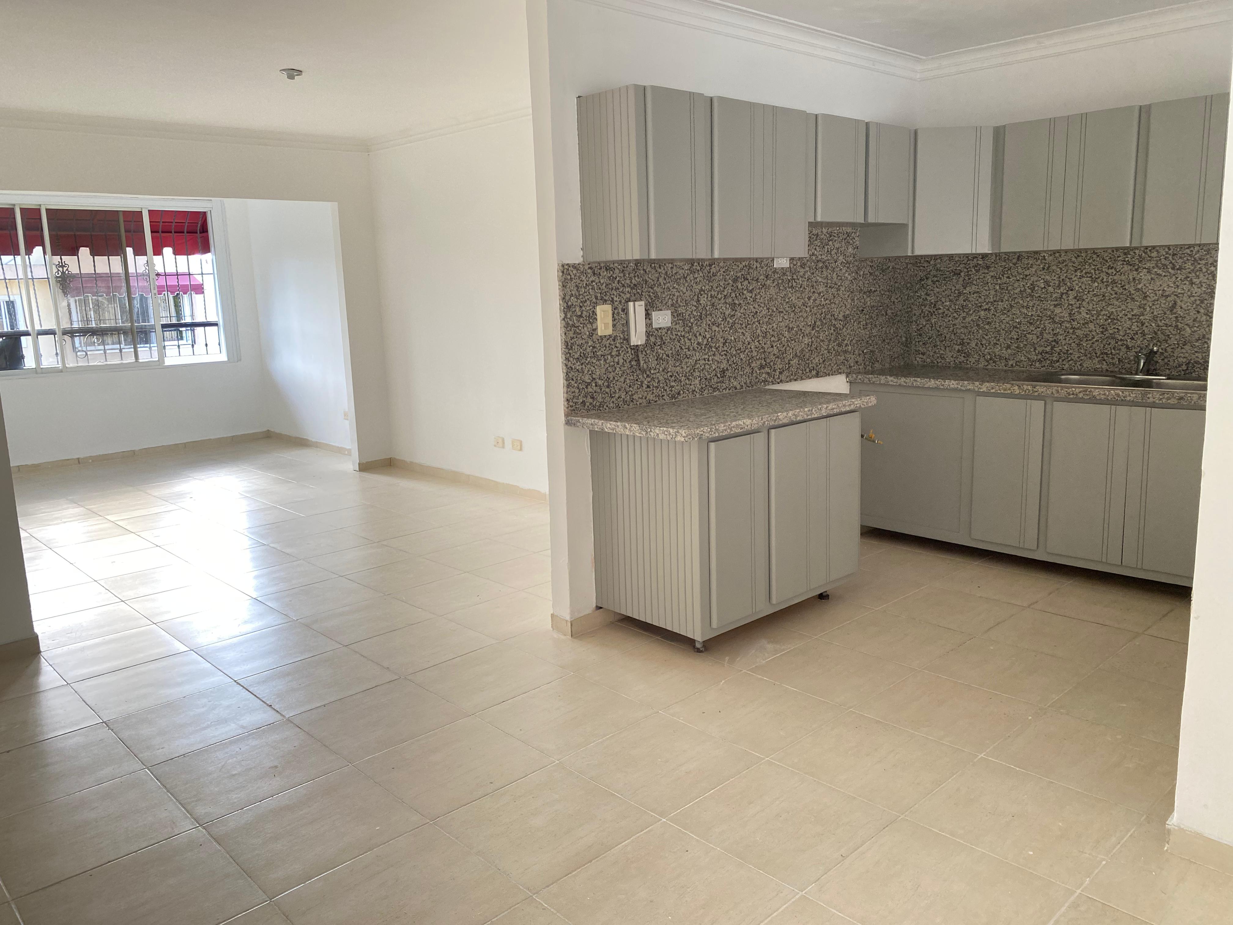 Apartamento en venta en el Residencial Esther en Santo Domingo Oeste Foto 7268462-4.jpg